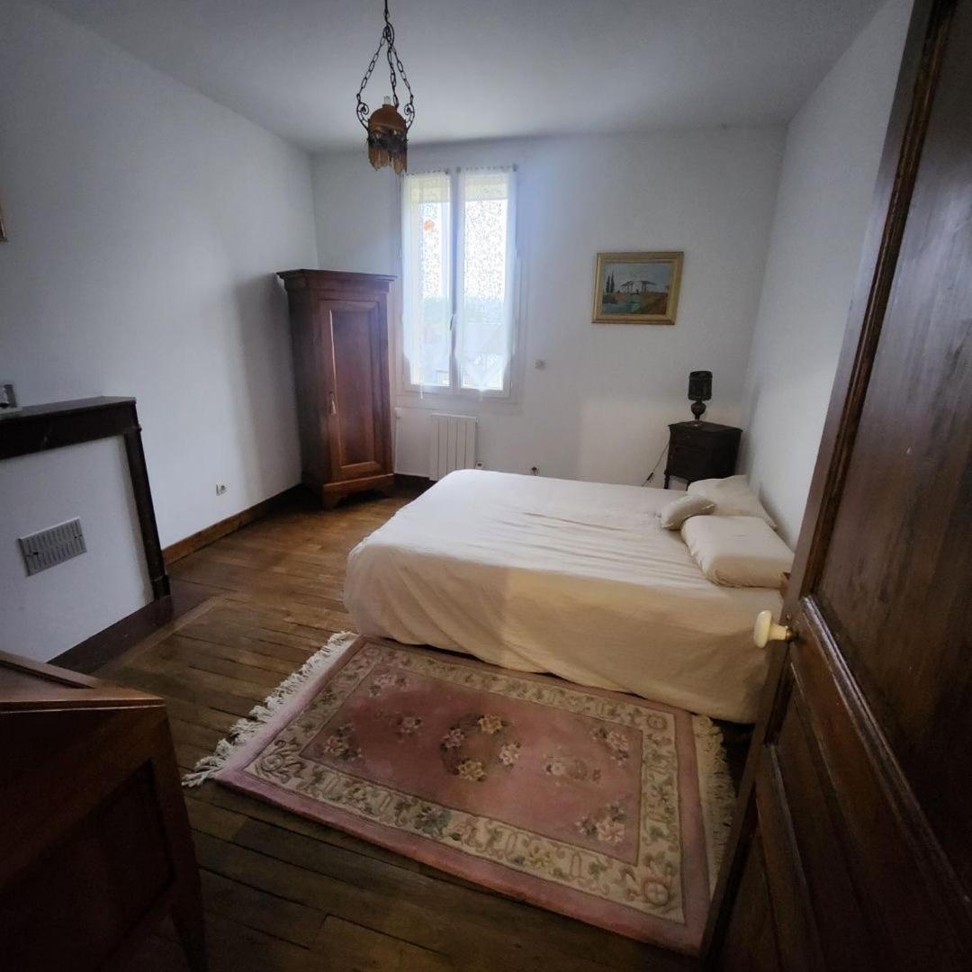 Maison Bourgogne Château-Chinon Extérieur photo